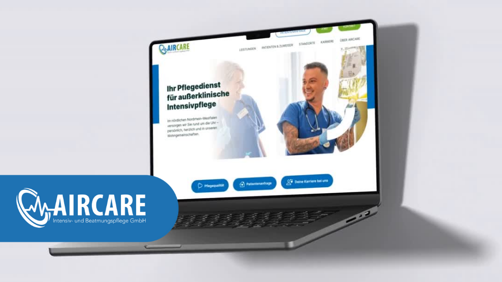 Laptop mit angezeigter Aircare Pflegedienst Werbung
